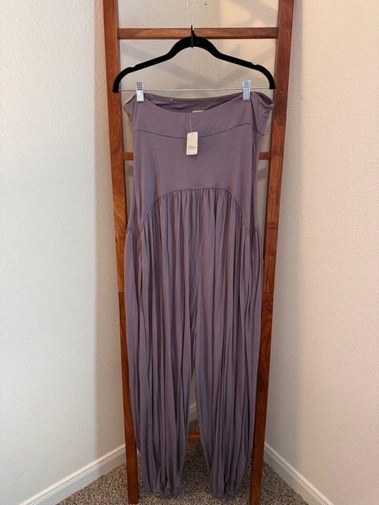 Free People Beach Mora One-Piece Strapless Purple Taupe Wide-Leg Jumpsuit LG NWT - Picture 3 of 5